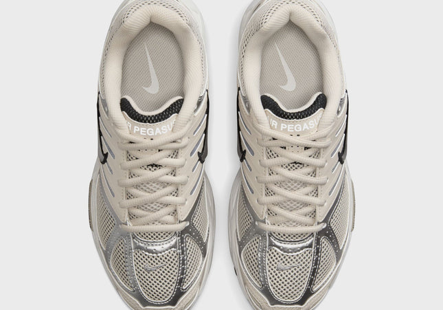 Nike WMNS Air Pegasus 2005 - Light Orewood Brown / Chrome / Summit White / Black