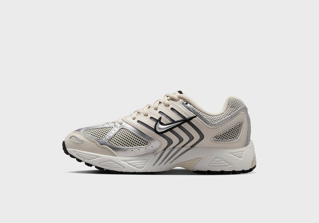 Nike WMNS Air Pegasus 2005 - Light Orewood Brown / Chrome / Summit White / Black