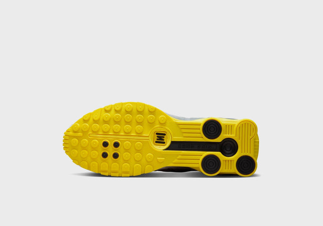 Nike Shox R4 SE - Vast Grey / Bright Citron / Light Graphite