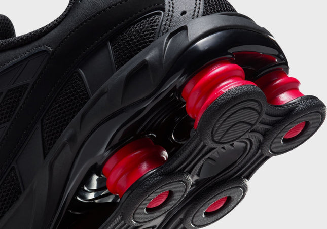 Nike Shox Ride 2 - Black / Metallic / Medium Ash / University Red