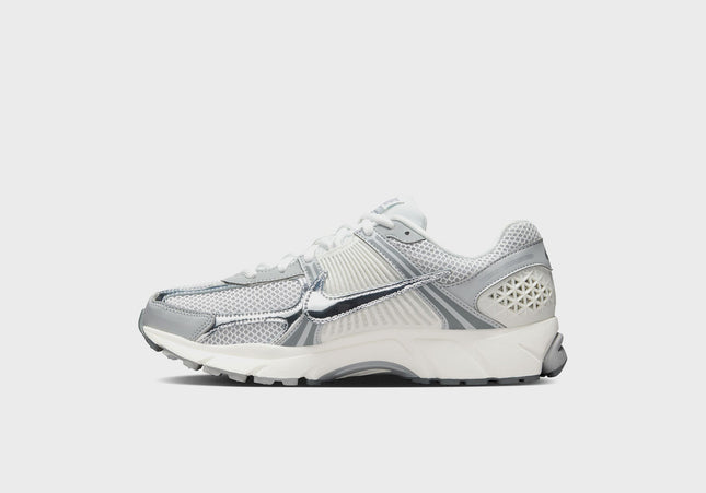Nike Zoom Vomero 5 - Summit White / Metallic Silver