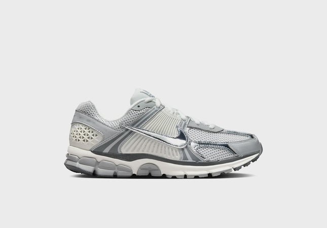 Nike Zoom Vomero 5 - Summit White / Metallic Silver