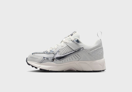 Nike PS Vomero 5 - Photon Dust / Chrome / Gridiron / Sail