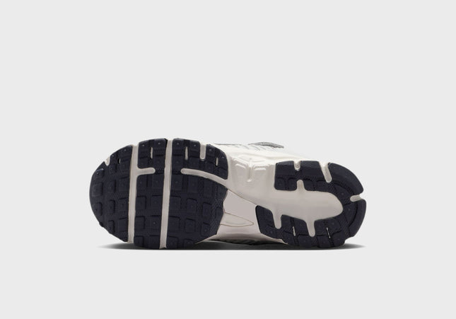 Nike PS Vomero 5 - Photon Dust / Chrome / Gridiron / Sail