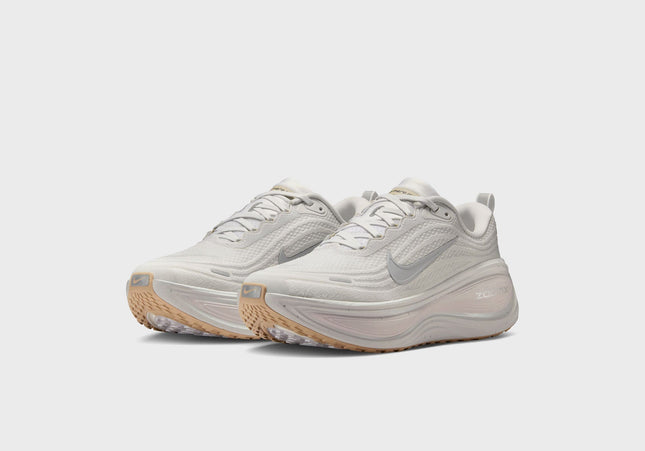 Nike Vomero Plus - Vast Grey / Wolf Grey / Off White