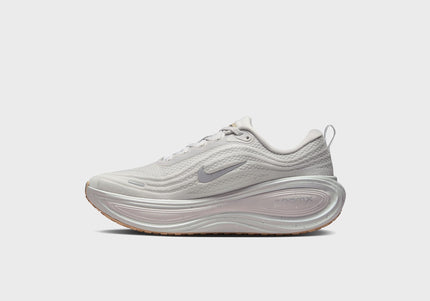 Nike Vomero Plus - Vast Grey / Wolf Grey / Off White