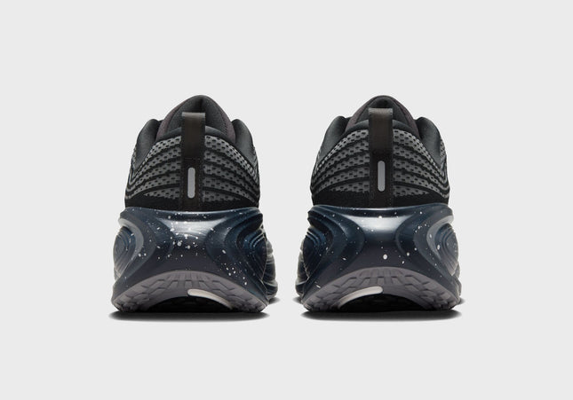 Nike Vomero Plus - Anthracite / Metallic Silver