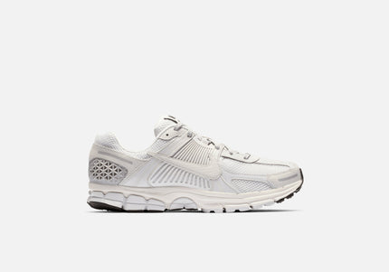 Nike Zoom Vomero 5 SP - Vast Grey / Black / Sail