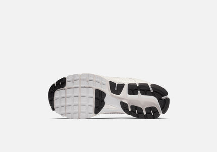 Nike Zoom Vomero 5 SP - Vast Grey / Black / Sail