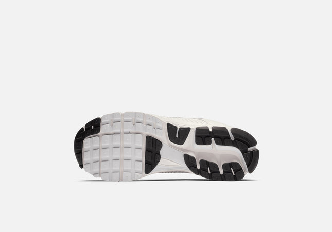 Nike Zoom Vomero 5 SP - Vast Grey / Black / Sail