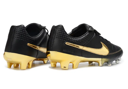 Side view of Nike Tiempo Legend 10 Elite Football Boots with Touch of Gold 
