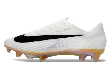 Nike Air Zoom Mercurial Vapor XVII Elite Football Cleats for Elite Players