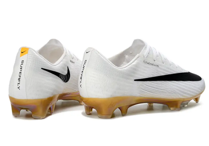 Nike Air Zoom Mercurial Vapor XVII Elite Football Cleats for Speed and Agility