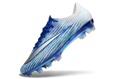 Close-up of Nike Air Zoom Mercurial Vapor XVII Elite FG soccer cleats, featuring Zoom Air technology