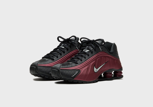 Nike WMNS Shox R4 - Black / Metallic Silver / Team Red
