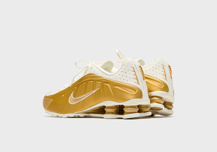 Nike Shox R4 - Soft Pearl / Metallic Gold