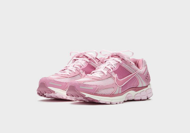 Nike WMNS Zoom Vomero 5 - Elemental Pink / Desert Berry