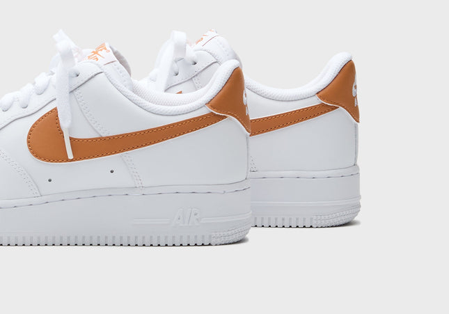 Nike Air Force 1 '07 Ess - Monarch / White