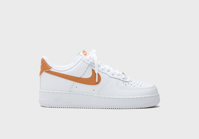 Nike Air Force 1 '07 Ess - Monarch / White