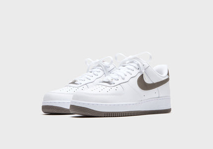 Nike Air Force 1 '07 - White / Cave Stone
