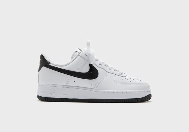 Nike Air Force 1 '07 - White / Black