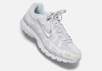Nike WMNS P-6000 - Metallic Summit White / White / Pure Platin
