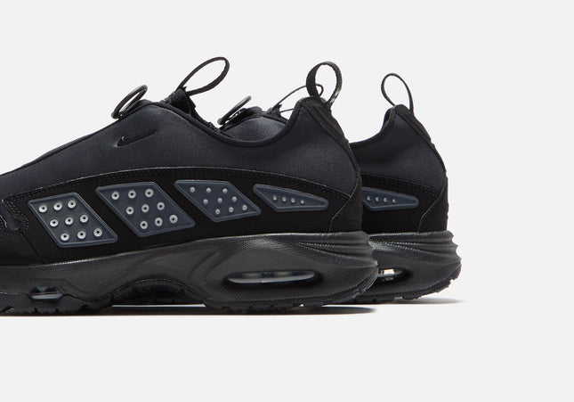 Nike WMNS Air Max SNDR - Black / Metallic Silver
