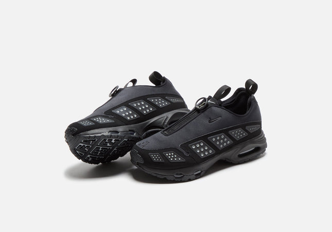 Nike WMNS Air Max SNDR - Black / Metallic Silver