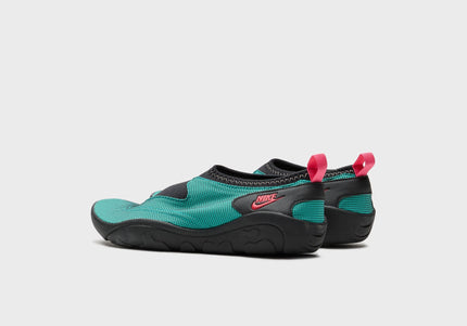 Nike Aqua Turf - Turbo Green / Black / Washed Coral / Team Scarlet