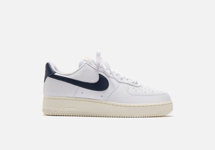 Nike WMNS Air Force 1 `07 - White/ Obsidian/ Pale Ivory / Metallic Gold