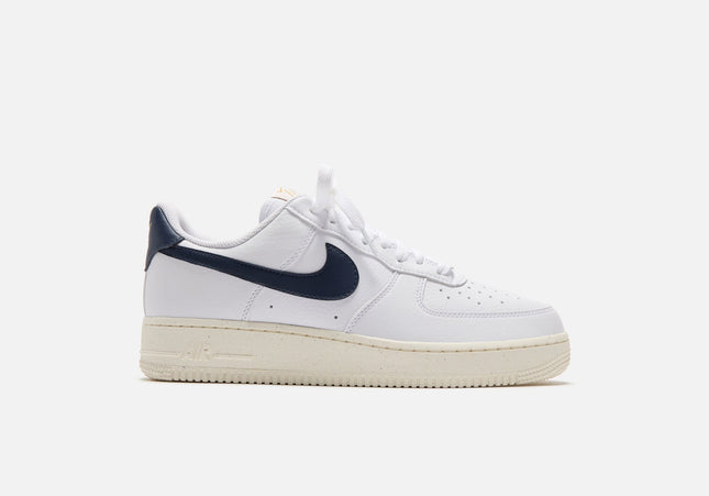 Nike WMNS Air Force 1 `07 - White/ Obsidian/ Pale Ivory / Metallic Gold