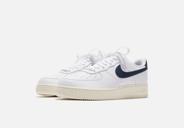 Nike WMNS Air Force 1 `07 - White/ Obsidian/ Pale Ivory / Metallic Gold