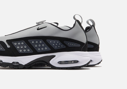 Nike WMNS Air Max SNDR - Silver / Black / White / Anthracite