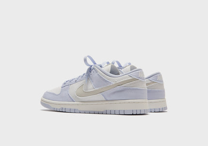 Nike WMNS Dunk Low - Sea Ghost / Summit White / Platinum