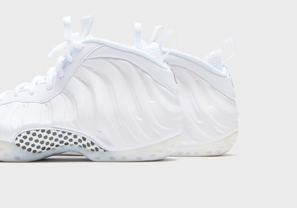 Nike Air Foamposite One - Soft White / White