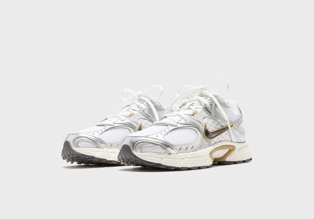 Nike V5 Rnr - White / Medium Ash / Parachute Beige / Metallic Pewter / Photon Dust / Sail