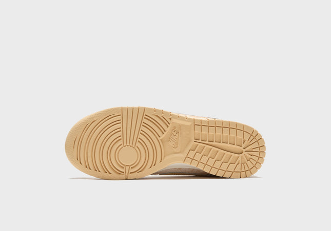 Nike WMNS Dunk Low - Light Orewood Brown / University Red / Black / Sesame
