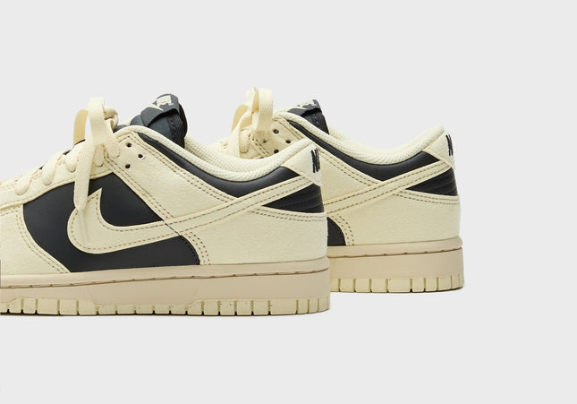 Nike WMNS Dunk Low  - Off-Noir / Light Khaki / Alabaster