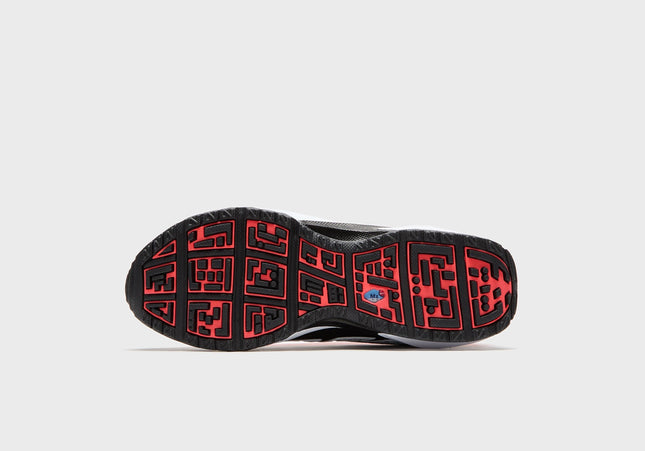 Nike Air Max SNDR - Bright Crimson / Black / Bright Ceramic