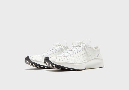 Nike WMNS Air Superfly - White / Metallic Silver / Black / Sail