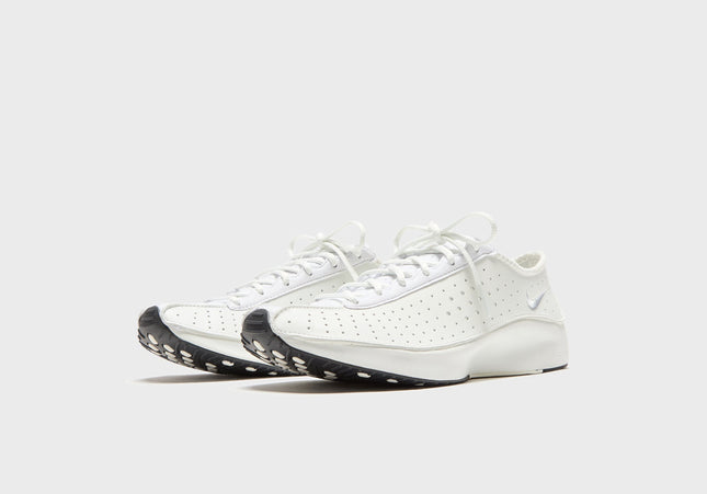 Nike WMNS Air Superfly - White / Metallic Silver / Black / Sail