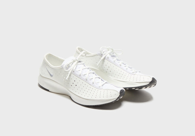 Nike WMNS Air Superfly - White / Metallic Silver / Black / Sail