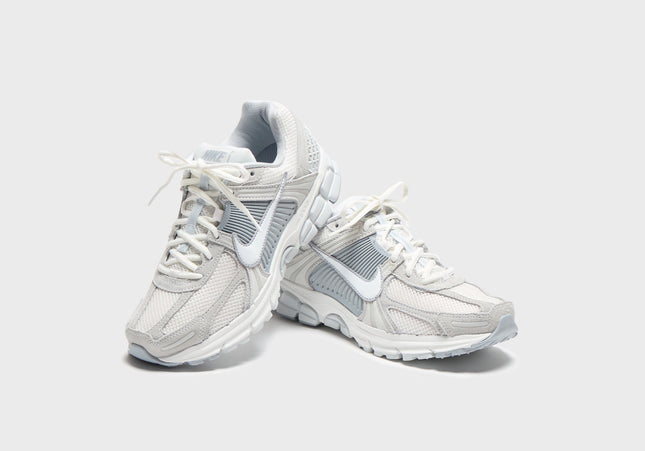 Nike WMNS Zoom Vomero 5 - Pure Platinum / Summit White