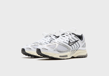 Nike WMNS Air Pegasus 2005 - White / Coconut Milk / Black / Metallic Silver