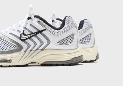 Nike WMNS Air Pegasus 2005 - White / Coconut Milk / Black / Metallic Silver