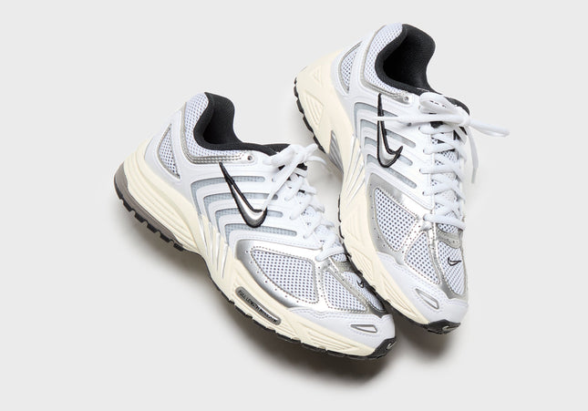 Nike WMNS Air Pegasus 2005 - White / Coconut Milk / Black / Metallic Silver