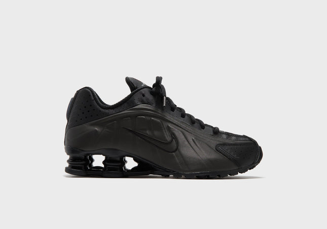 Nike Shox R4 - Black / Black / Black / Bright Crimson