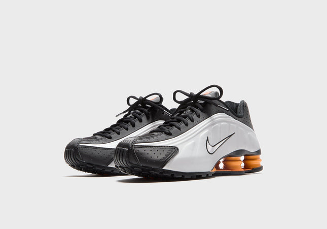 Nike Shox R4 - Black / Vast Grey / Bright Mandarin / Metallic Silver