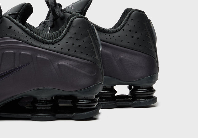Nike Shox R4 - Cave Purple / Off Noir / Black