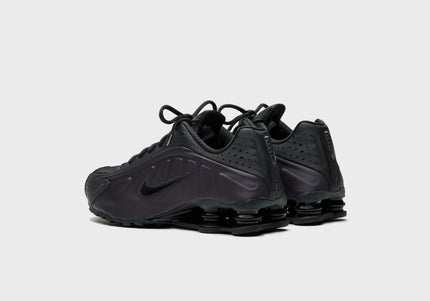 Nike Shox R4 - Cave Purple / Off Noir / Black